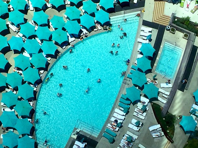 VegasHotelPool38thFl